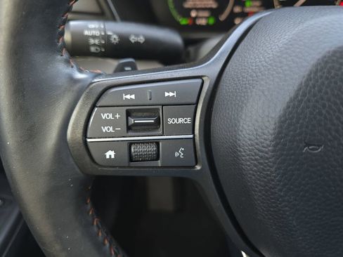 Used 2024 Honda CR-V Sport image 16