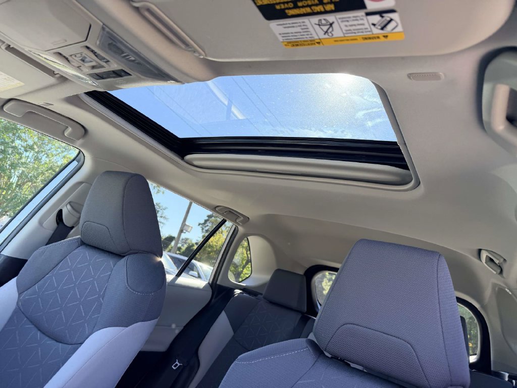 Certified 2025 Toyota RAV4 XLE w/ Convenience Package AWD/4WD image 20