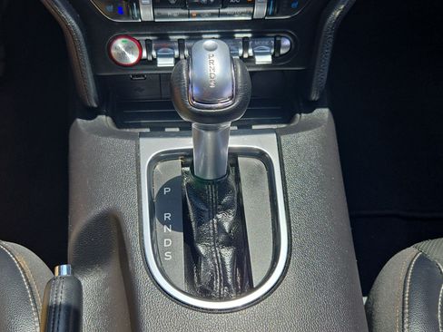Used 2020 Ford Mustang Premium RWD image 25