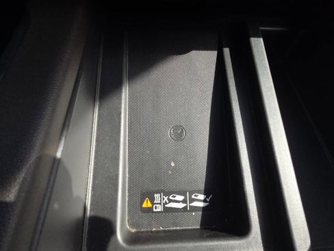 Used 2019 GMC Sierra 1500 SLT image 39