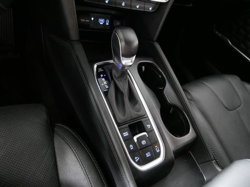 Used 2019 Hyundai Santa Fe AWD image 24