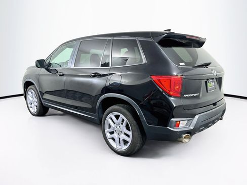 Used 2025 Honda Passport EX-L image 5