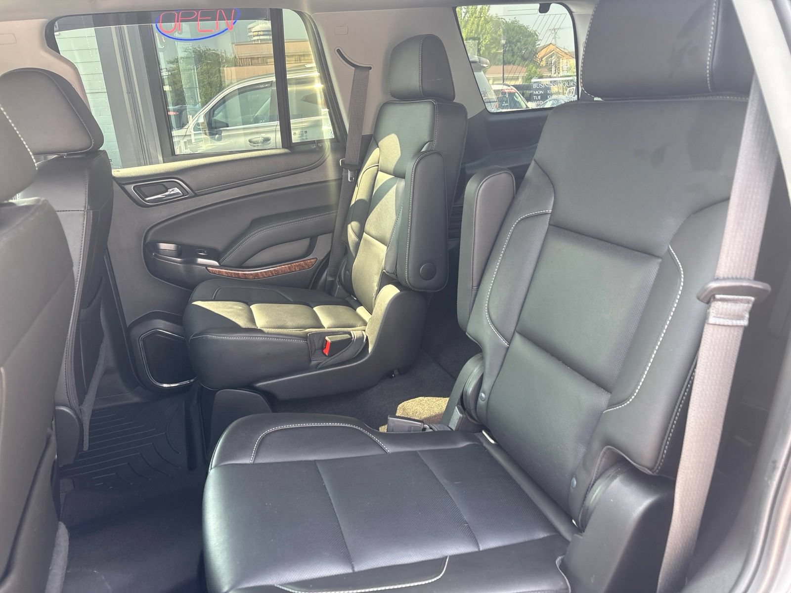 Used 2018 Chevrolet Tahoe Premier w/ Max Trailering Package AWD/4WD image 13