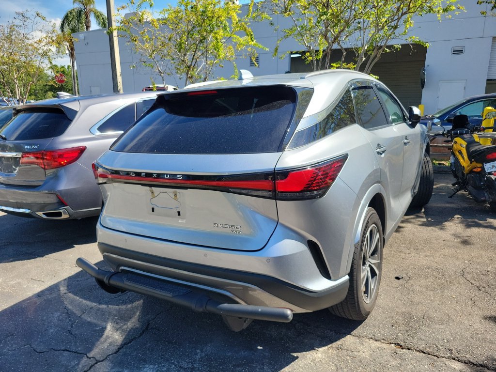 Used 2023 Lexus RX 350 Premium w/ Accessory Package AWD/4WD image 8