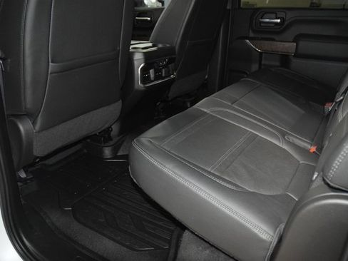 Used 2023 GMC Sierra 3500 Denali w/ Denali Ultimate Package image 45