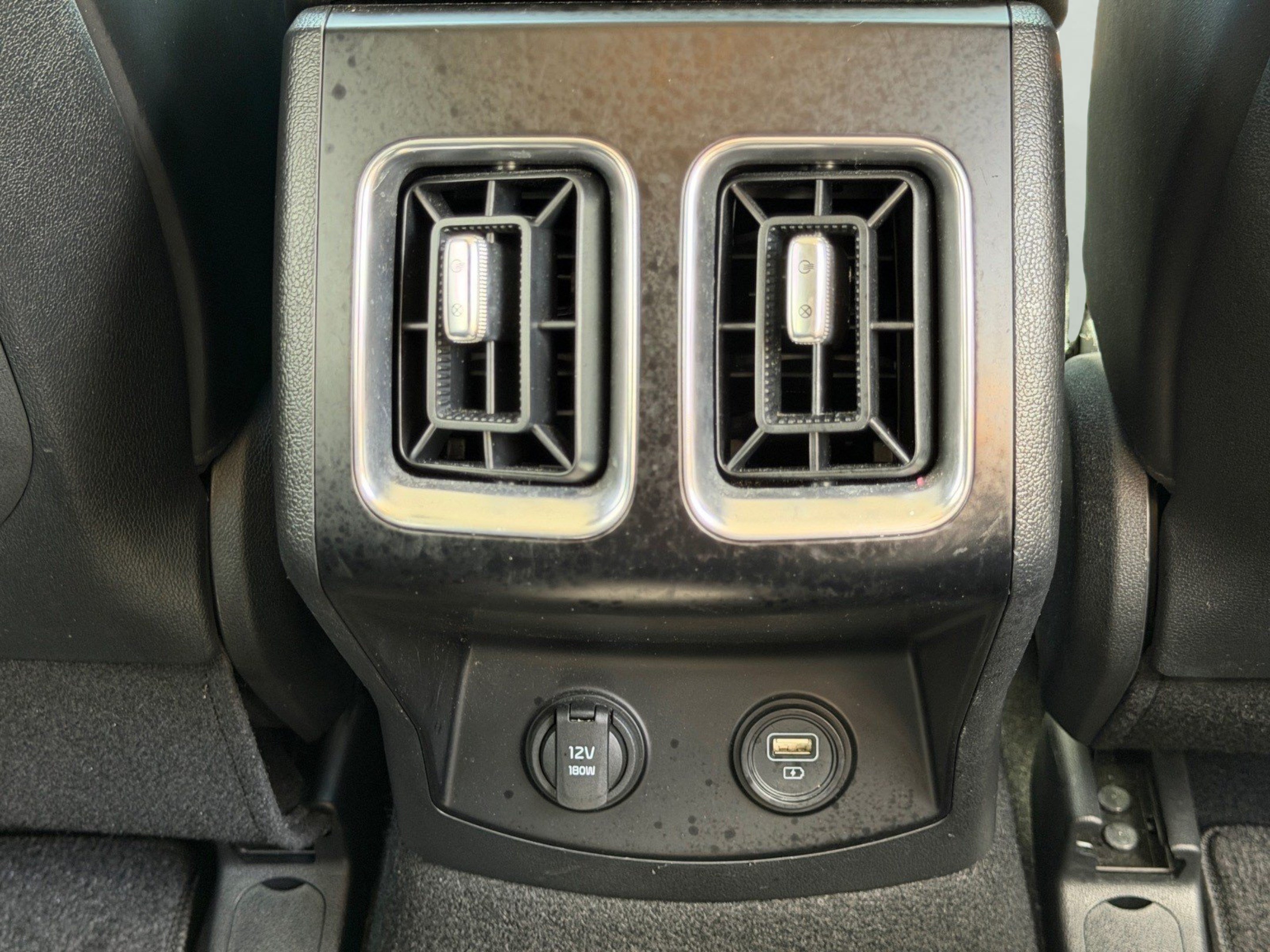 Used 2022 Kia Sorento S FWD image 17
