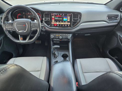 Used 2023 Dodge Durango GT RWD image 10