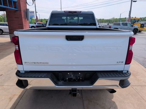 Used 2022 Chevrolet Silverado 2500 LTZ AWD/4WD image 8