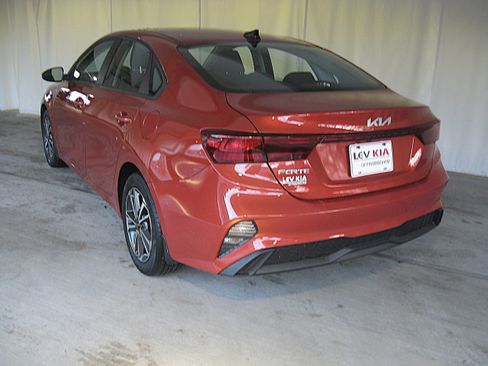 Used 2023 Kia Forte LXS image 20