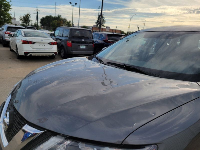 Used 2017 Nissan Rogue S FWD image 11