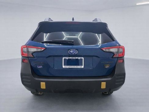 Used 2025 Subaru Outback Wilderness image 4