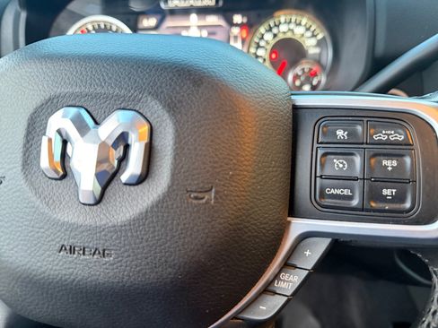 Used 2020 RAM 2500 Big Horn w/ Level 2 Equipment Group AWD/4WD image 21