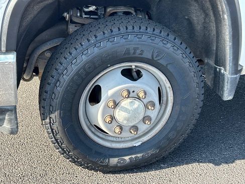 Used 2021 Chevrolet Silverado 3500 W/T w/ Gooseneck/5TH Wheel Package AWD/4WD image 11