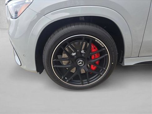 New 2026 Mercedes-Benz GLE 63 AMG S image 10