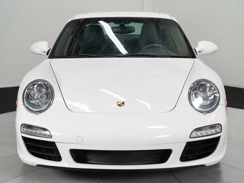 Used 2009 Porsche 911 Carrera RWD image 10