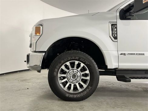 Used 2022 Ford F250 Lariat w/ Lariat Value Package image 34