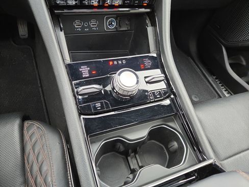 Used 2023 Jeep Grand Cherokee L Summit w/ High Altitude Package image 22