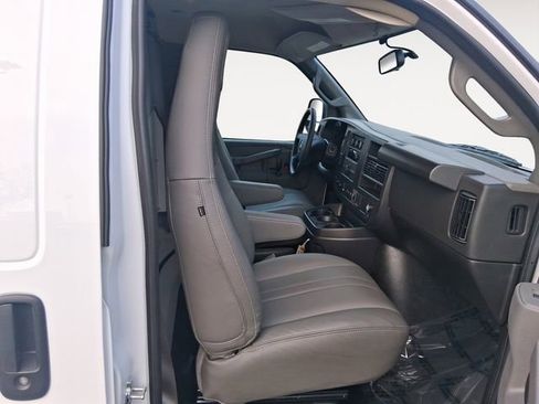 New 2025 Chevrolet Express 2500 WT w/ Driver Convenience Package image 15