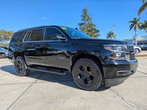 Used 2019 Chevrolet Tahoe LS image 2