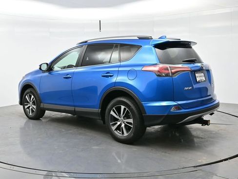 Used 2018 Toyota RAV4 XLE w/ Plus Extra Value Package image 5