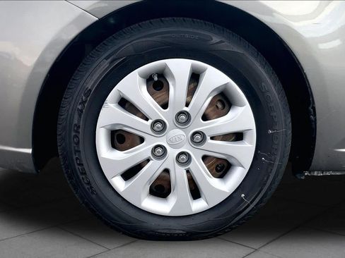 Used 2012 Kia Forte EX FWD image 10