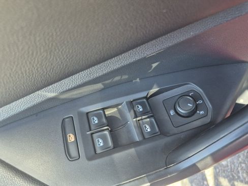 Used 2019 Volkswagen Jetta R-Line FWD image 13