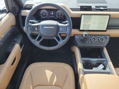 New 2025 Land Rover Defender 110 S AWD/4WD image 19