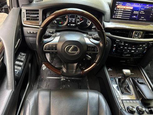 Used 2020 Lexus LX 570 4WD w/ Sport Package image 4