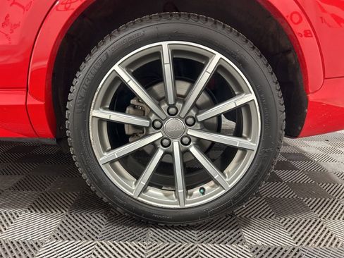 Used 2018 Audi Q3 2.0T Premium Plus w/ Premium Plus Package image 34