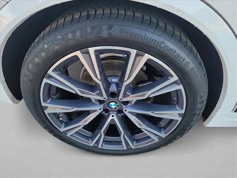 Used 2019 BMW X7 xDrive40i w/ M Sport Package image 11
