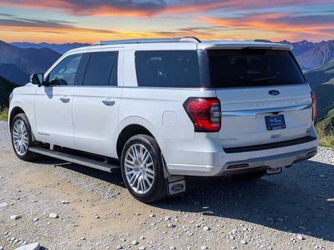 Certified 2024 Ford Expedition Max Platinum AWD/4WD image 4