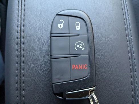 New 2026 Jeep Compass Latitude image 29