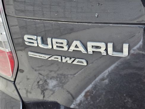 Used 2015 Subaru Forester 2.5i Limited w/ Protection Package #2 image 11