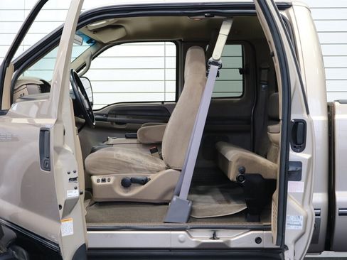 Used 1999 Ford F350 XLT image 47