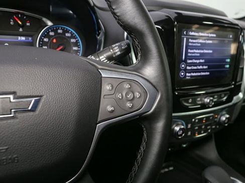 Used 2023 Chevrolet Traverse LT w/ Midnight/Sport Edition AWD/4WD image 33