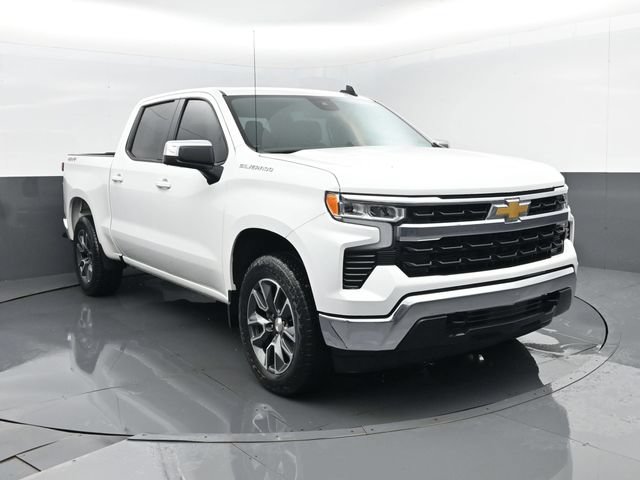 Used 2023 Chevrolet Silverado 1500 LT AWD/4WD image 3