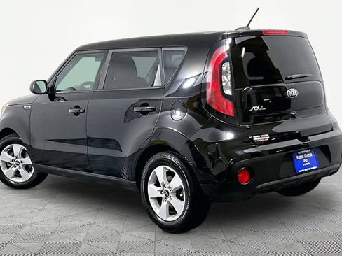 Used 2019 Kia Soul FWD image 14