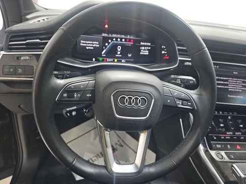 Used 2023 Audi Q7 2.0T Premium Plus w/ Premium Plus Package AWD/4WD image 10
