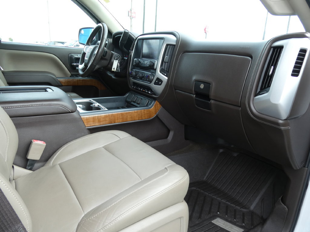 Certified 2017 GMC Sierra 1500 SLT w/ SLT Premium Package AWD/4WD image 16