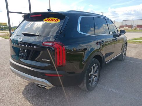 Used 2020 Kia Telluride EX FWD image 3