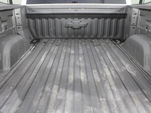 Used 2024 Chevrolet Silverado 1500 RST w/ Z71 Off-Road Package AWD/4WD image 17