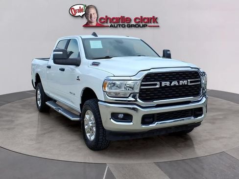 Used 2024 RAM 2500 Big Horn AWD/4WD image 7