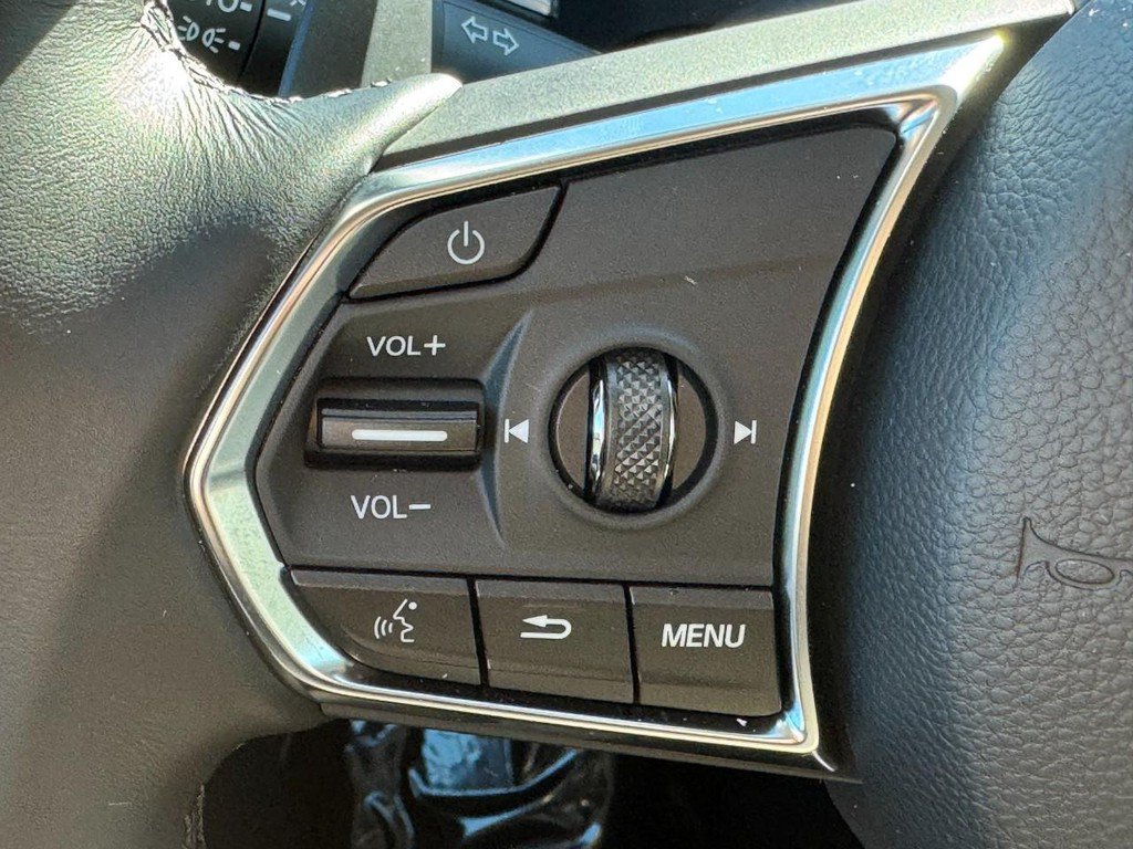 Certified 2026 Acura MDX w/ Technology Package AWD/4WD image 24