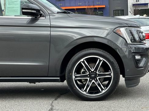 Used 2019 Ford Expedition Limited w/ Equipment Group 303A image 37