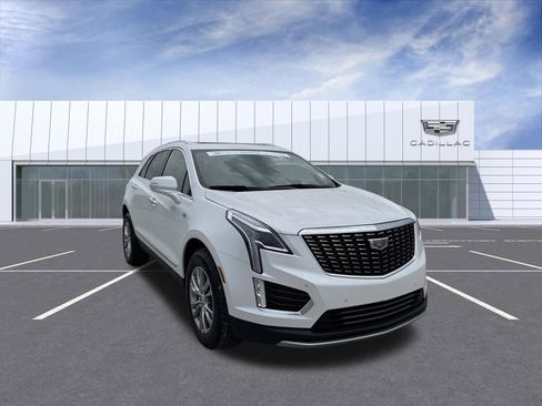 Certified 2023 Cadillac XT5 Premium Luxury FWD image 1