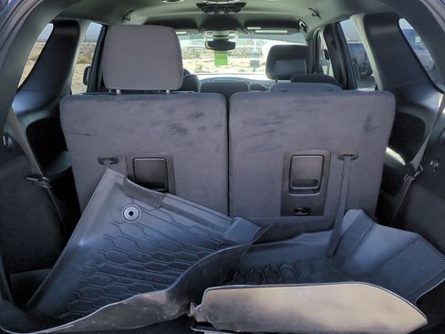 Used 2019 Dodge Durango SXT image 27