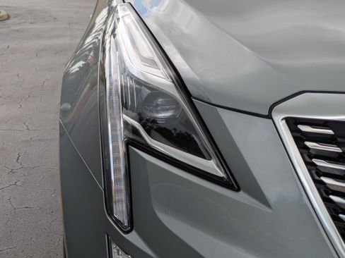 Certified 2024 Cadillac XT5 Premium Luxury FWD image 9