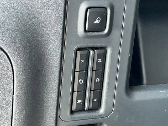 Used 2026 Ford Expedition Platinum w/ Driver's Package AWD/4WD image 26