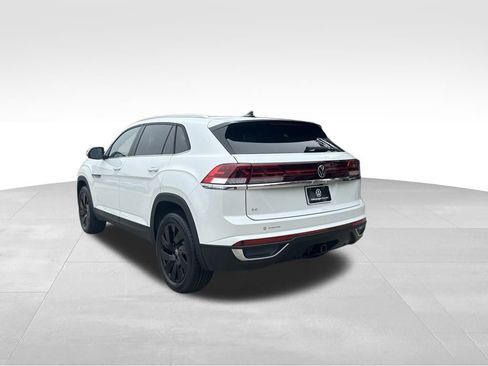 New 2026 Volkswagen Atlas SE image 3