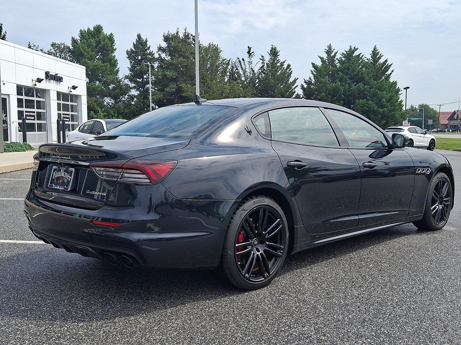 Certified 2023 Maserati Quattroporte Modena Q4 AWD/4WD image 12